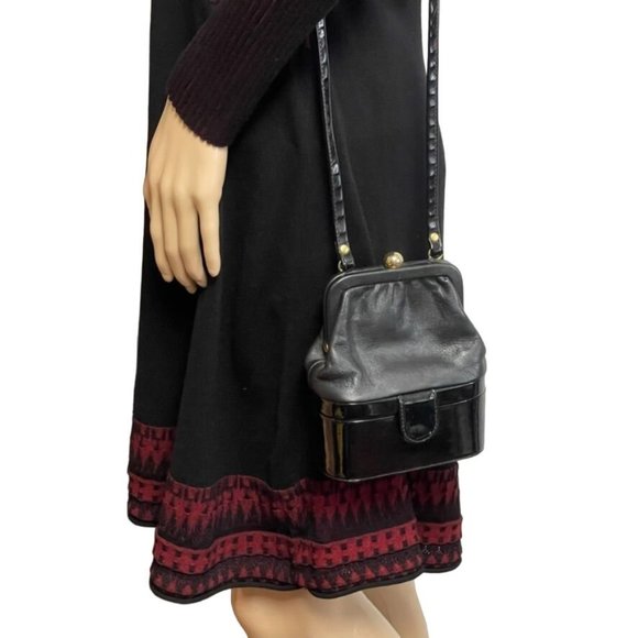 Elegant Black‎ Mini Bag - Picture 2 of 12